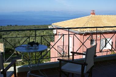 Apartment Pine, balcony