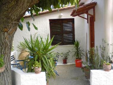 Holiday House in Selianitika (Korinthia) or holiday homes and vacation rentals