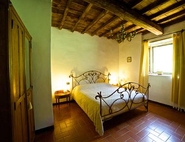 bedroom with double bed