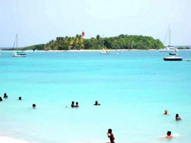 Holiday Apartment in LE GOSIER (Guadeloupe) or holiday homes and vacation rentals