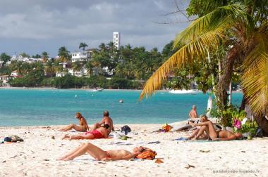 Holiday Apartment in LE GOSIER (Guadeloupe) or holiday homes and vacation rentals