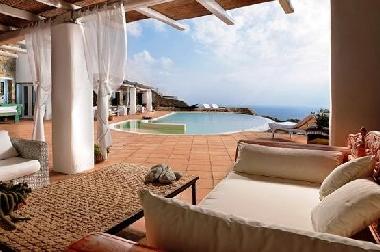 Villa in Mikonos (Kyklades) or holiday homes and vacation rentals
