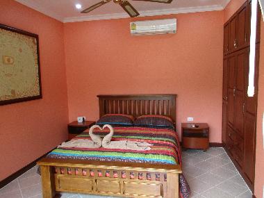 Villa in jomtien plage  (Chon Buri) or holiday homes and vacation rentals