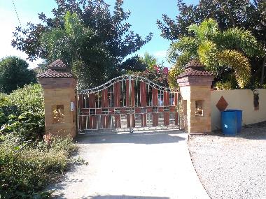 Holiday House in Ban-Phe (Rayong) or holiday homes and vacation rentals