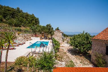 Villa in Pitve (Splitsko-Dalmatinska) or holiday homes and vacation rentals
