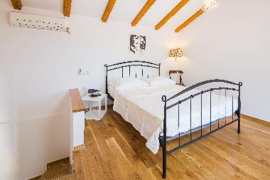 Villa in Pitve (Splitsko-Dalmatinska) or holiday homes and vacation rentals