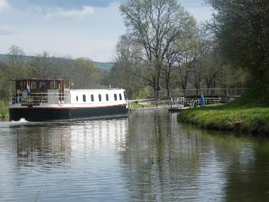 Holiday Apartment in CRUGEY (C�te-d