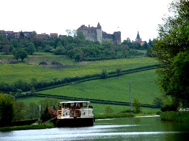 Holiday Apartment in CRUGEY (C�te-d