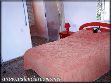 Holiday Apartment in Valencia (Valencia / Val�ncia) or holiday homes and vacation rentals