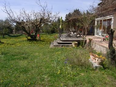 Holiday House in Isle sur la Sorgue (Vaucluse) or holiday homes and vacation rentals
