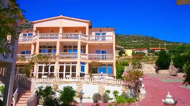 Hotel in Orebic (Dubrovacko-Neretvanska) or holiday homes and vacation rentals