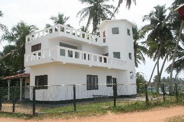 Holiday House in Hikkaduwa (Galle) or holiday homes and vacation rentals