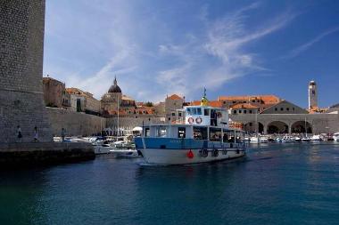 Holiday Apartment in Dubrovnik (Dubrovacko-Neretvanska) or holiday homes and vacation rentals