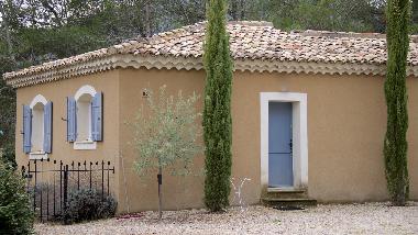 Villa in Propiac (Vaucluse) or holiday homes and vacation rentals