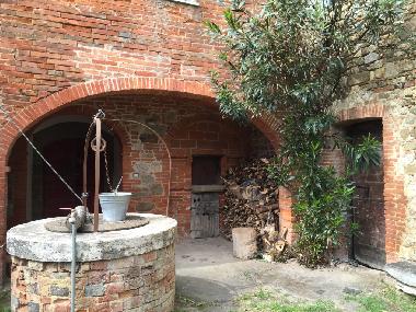 Holiday Apartment in Lucignano (Siena) or holiday homes and vacation rentals