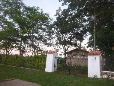 Holiday House in Villeta/Cumbarity (Central) or holiday homes and vacation rentals