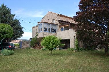 Holiday House in Le Garn (Gard) or holiday homes and vacation rentals