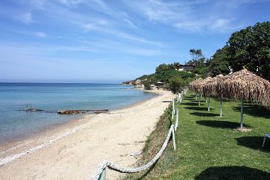 Amboula beach at 150 meters