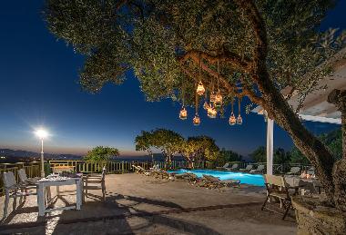 Common swimming-pool and restaurant