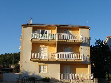 Holiday Apartment in Stari Grad (Splitsko-Dalmatinska) or holiday homes and vacation rentals