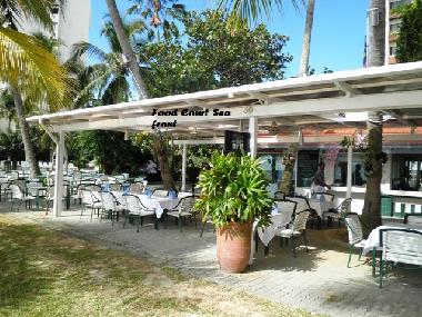Food Court