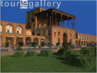 Isfahan interesting tourism places-ali qapu