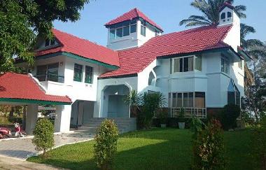Beachfront house Ban Phe suan son beach