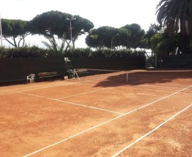  Tennis Court - Free for Guests 1 h a day on demand 