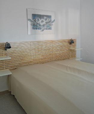 Holiday House in Cala Canyelles (Girona) or holiday homes and vacation rentals
