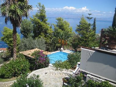Bed and Breakfast in DERVENI (Korinthia) or holiday homes and vacation rentals