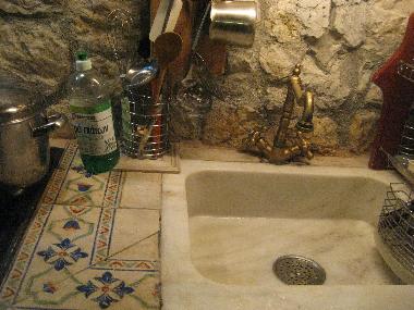 Bed and Breakfast in DERVENI (Korinthia) or holiday homes and vacation rentals