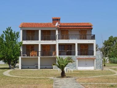 Holiday Apartment in Kalives poligiru (Chalkidiki) or holiday homes and vacation rentals