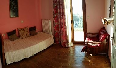 Holiday Apartment in Nerotrivia (Evvoia) or holiday homes and vacation rentals