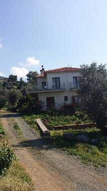 Holiday Apartment in Nerotrivia (Evvoia) or holiday homes and vacation rentals