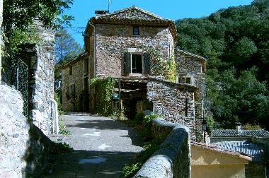 Holiday Apartment in P�z�nes-Les-Mines (H�rault) or holiday homes and vacation rentals