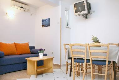 Holiday Apartment in Molunat  (Dubrovacko-Neretvanska) or holiday homes and vacation rentals