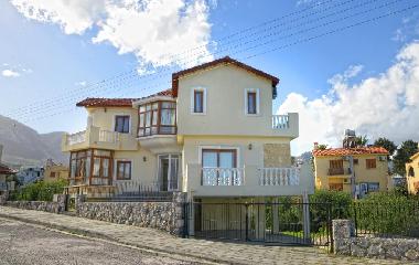 Villa in Kyrenia NORTH CYPRUS (Kyrenia) or holiday homes and vacation rentals