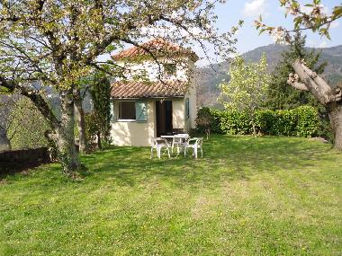 Holiday House in ROCHER (Ard�che) or holiday homes and vacation rentals