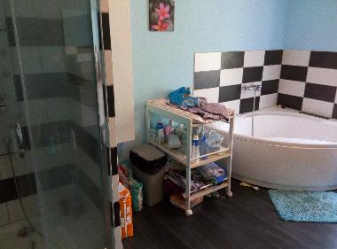 Holiday House in MONTMOROT (Jura) or holiday homes and vacation rentals