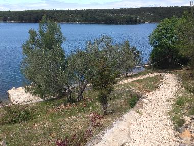 Holiday House in Sibenik (Sibensko-Kninska) or holiday homes and vacation rentals