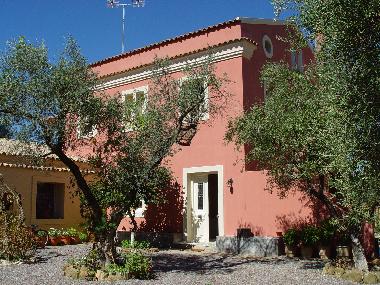 Holiday House in Corfu (Kerkyra) or holiday homes and vacation rentals