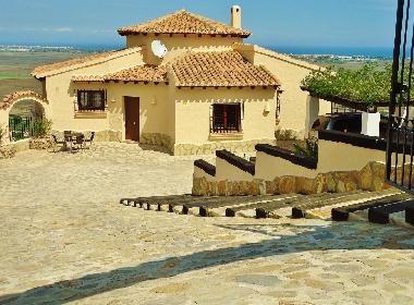 Holiday House in Monte Pego ( Denia ) (Alicante / Alacant) or holiday homes and vacation rentals