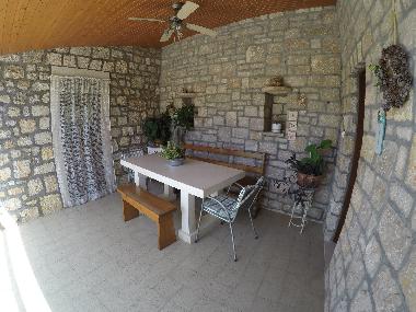 outside dining