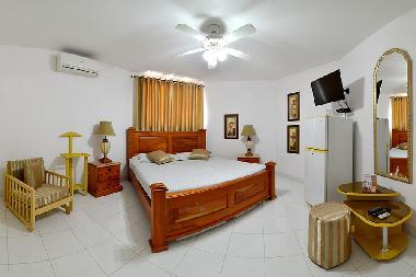 Holiday House in cubana (La Habana) or holiday homes and vacation rentals