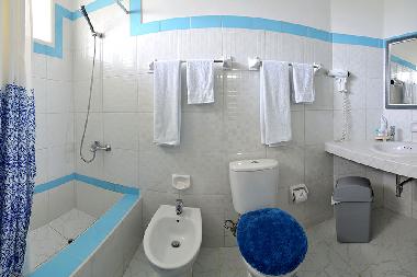 Holiday House in cubana (La Habana) or holiday homes and vacation rentals