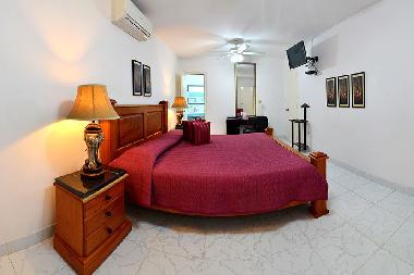 Holiday House in cubana (La Habana) or holiday homes and vacation rentals