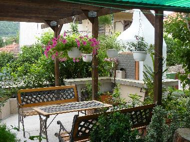 Holiday House in Stari Grad (Splitsko-Dalmatinska) or holiday homes and vacation rentals