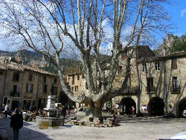 Holiday House in Gruissan (Aude) or holiday homes and vacation rentals