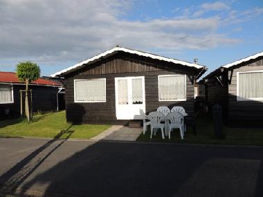 Chalet in Bredene (Flanders) or holiday homes and vacation rentals