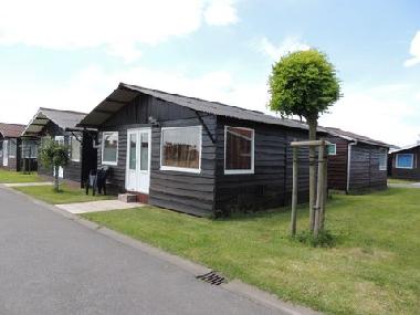 Chalet in Bredene (Flanders) or holiday homes and vacation rentals